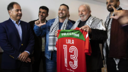 Lula with Palestine soccer jersey