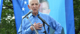 Daniel Ellsberg speaks at whistleblower rally