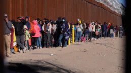 El Paso, TX USA December 21, 2022 Thousands of migrants seek asylum at the U.S. - Mexico border.