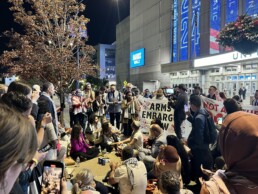 RootsAction Twitter: We’ve just arrived at the DNC where @uncommittedmvmt is doing a sit in outside the United Center. @SummerForPA is here addressing the crowd.
