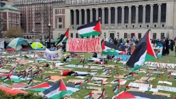 students protest on the lawn at columbia