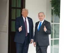 WASHINGTON D.C., USA - SEPTEMBER 29, 2025: US President Donald Trump greets Israeli Prime Minister Benjamin Netanyahu as he arrives at the White House.