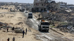 gaza aid trucks
