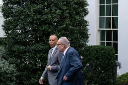 Senate Minority Leader Chuck Schumer and D-N.Y. House Minority Leader Hakeem Jeffries, D-N.Y. came out and talked to the press after a meeting with president Donald j trump sep 29 2025 washington D